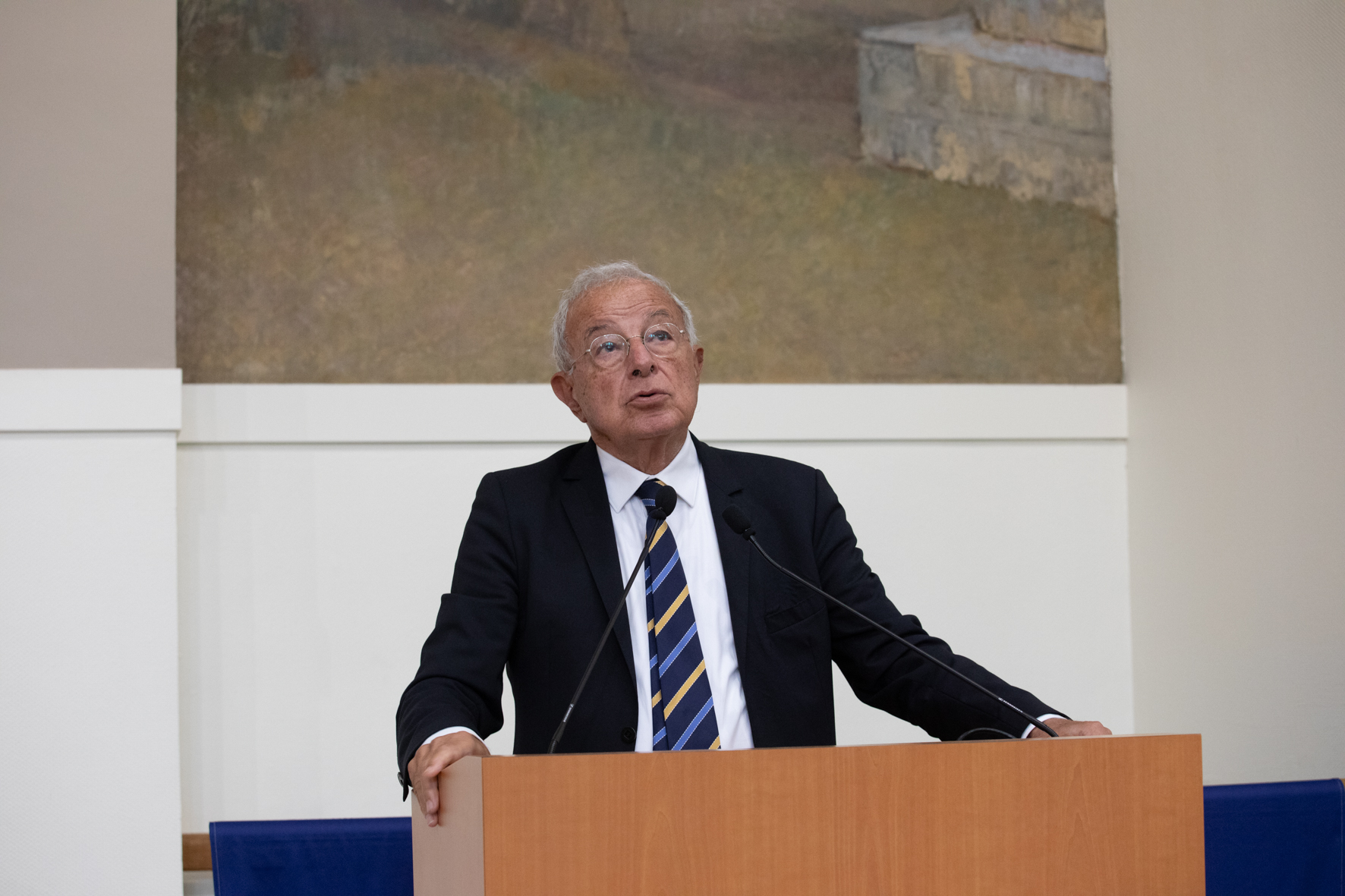 Discours de M. Lamassoure Discours de M. Lamassoure
